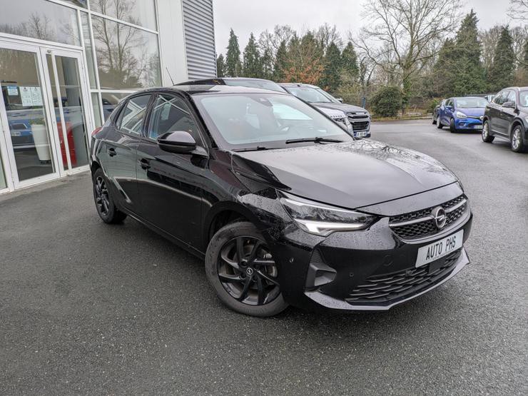 Opel Corsa - 32023 - 25 000 Kms