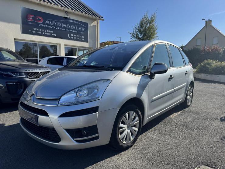 Citroen C4 Picasso - 52011 - 112 624 Kms