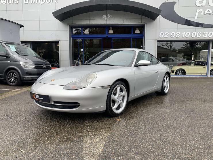 Porsche Carrera - 61999 - 131 500 Kms