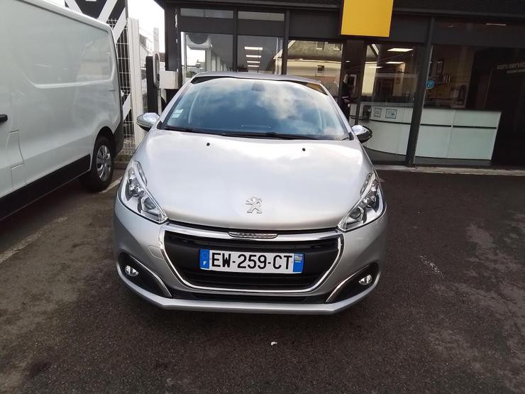 Peugeot 208 - 32018 - 62 000 Kms