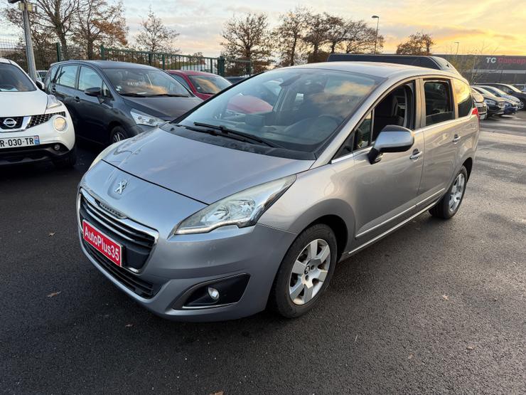 Peugeot 5008 - 72014 - 226 898 Kms