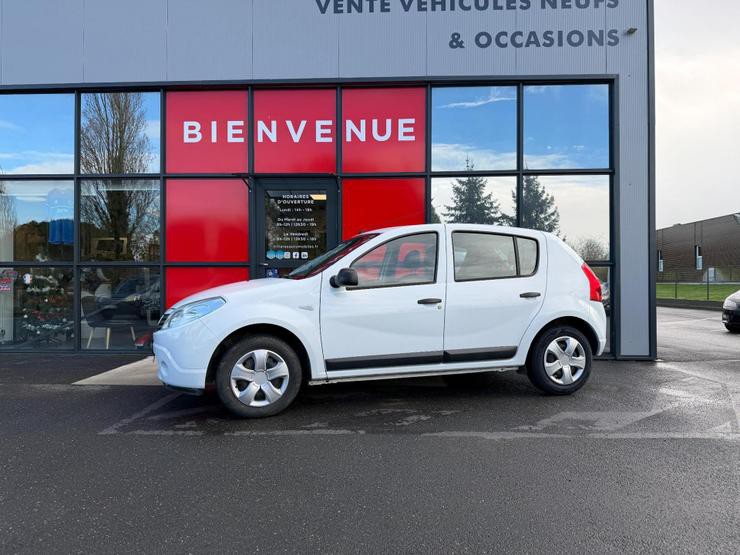 Dacia Sandero - 32010 - 100 000 Kms