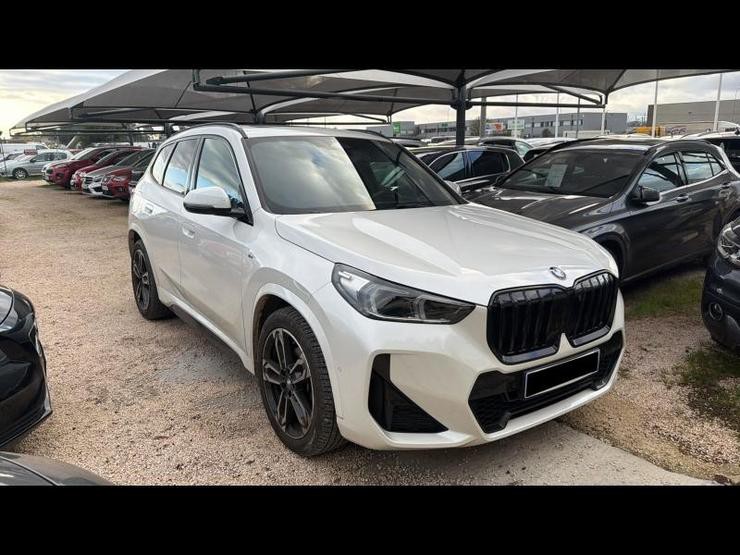 BMW X1 - 102023 - 34 000 Kms