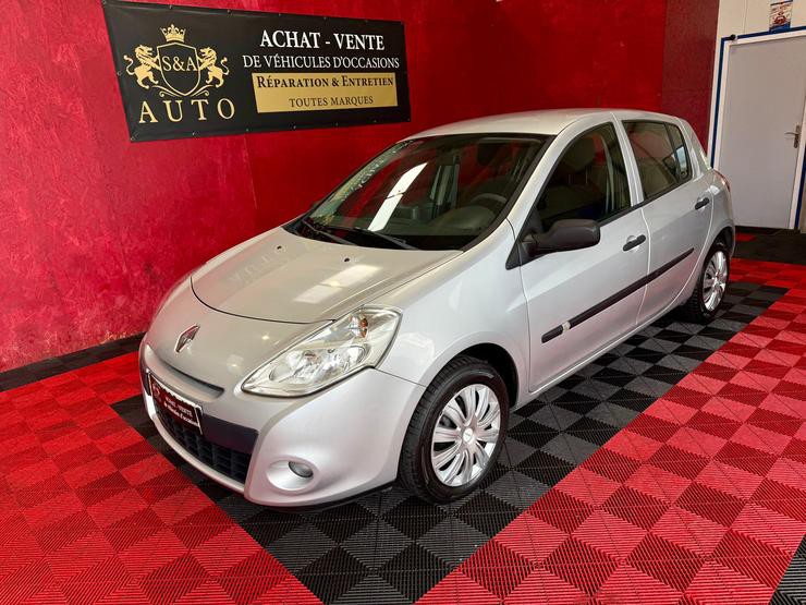 Renault Clio 4 - 122012 - 180 000 Kms