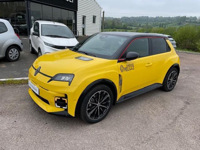 Renault R5 E-Tech - 122024 - 4 587 Kms