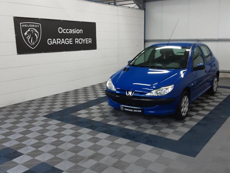 Peugeot 206 - 122003 - 144 000 Kms