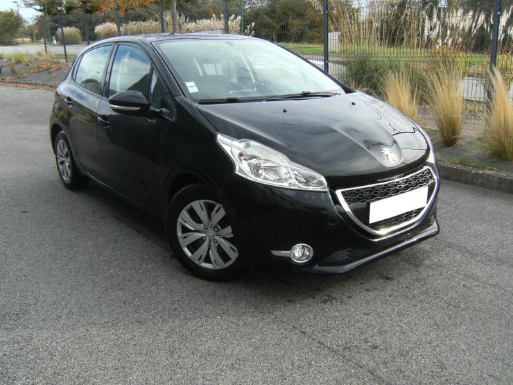 Peugeot 208 - 12014 - 175 100 Kms