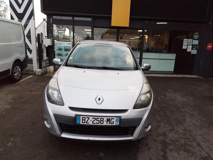 Renault Clio 3 - 122011 - 98 000 Kms